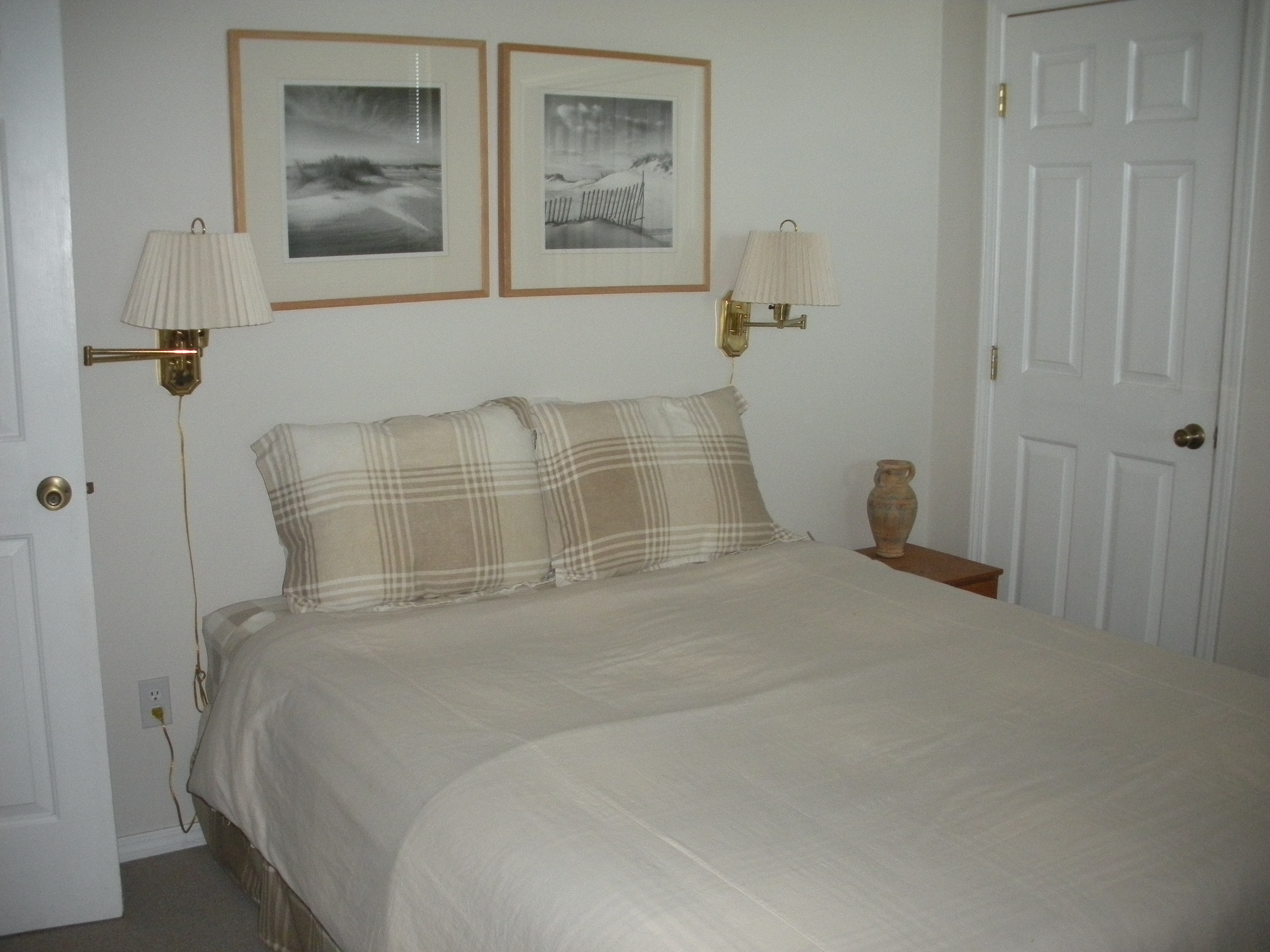 davidsbedroom.jpg